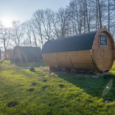 Holiday home Kuhle Auszeit - Rosenfass Lastrup